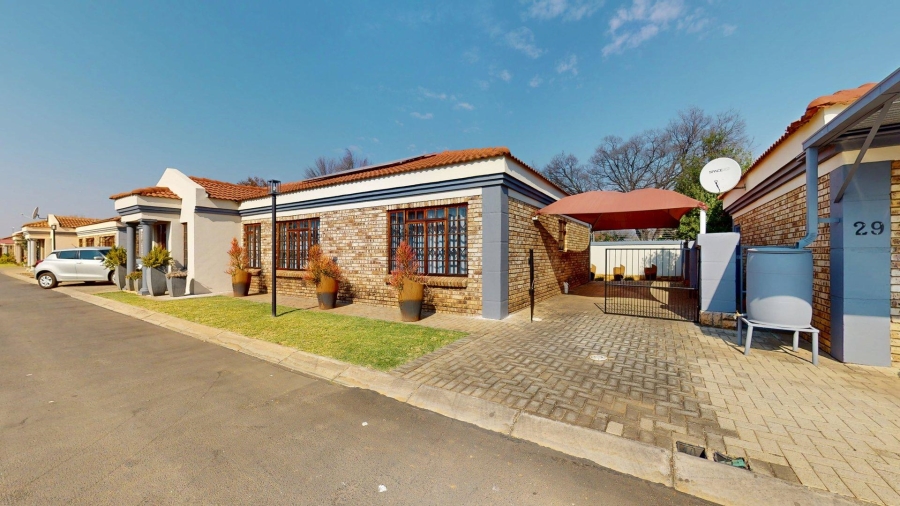 3 Bedroom Property for Sale in Grimbeeck Park North West